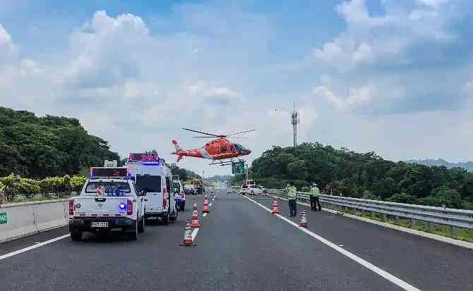 高明区高速公路汽车救援案例